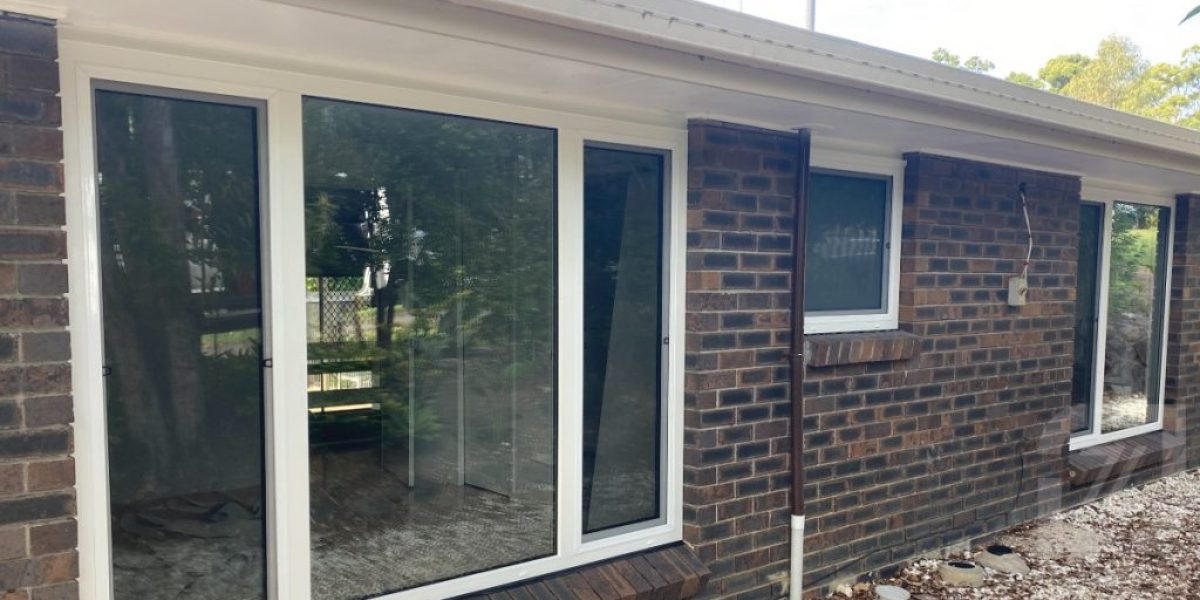 Double Glazing Installation in Ashmore Gold Coast | Enjoy Energy Efficient Windows Brisbane & Sunshine Coast | Make The Switch | 1300 326 151