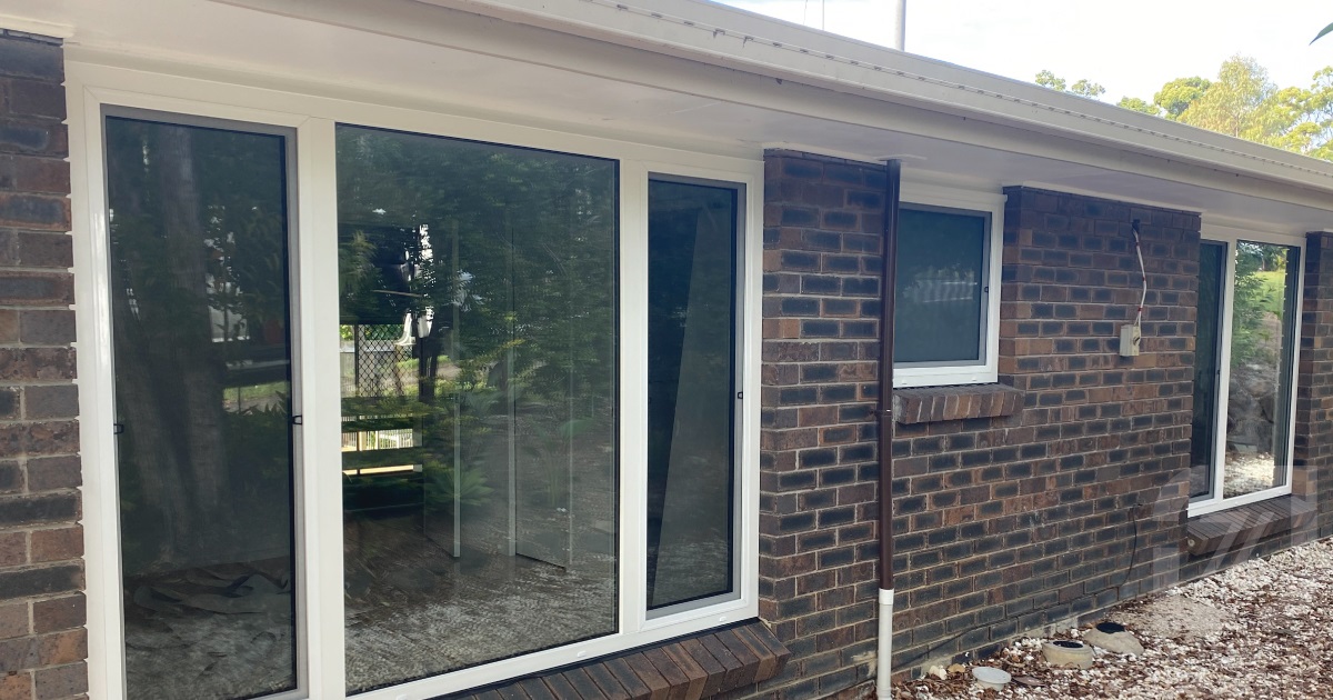 Double Glazing Installation in Ashmore Gold Coast | Enjoy Energy Efficient Windows Brisbane & Sunshine Coast | Make The Switch | 1300 326 151